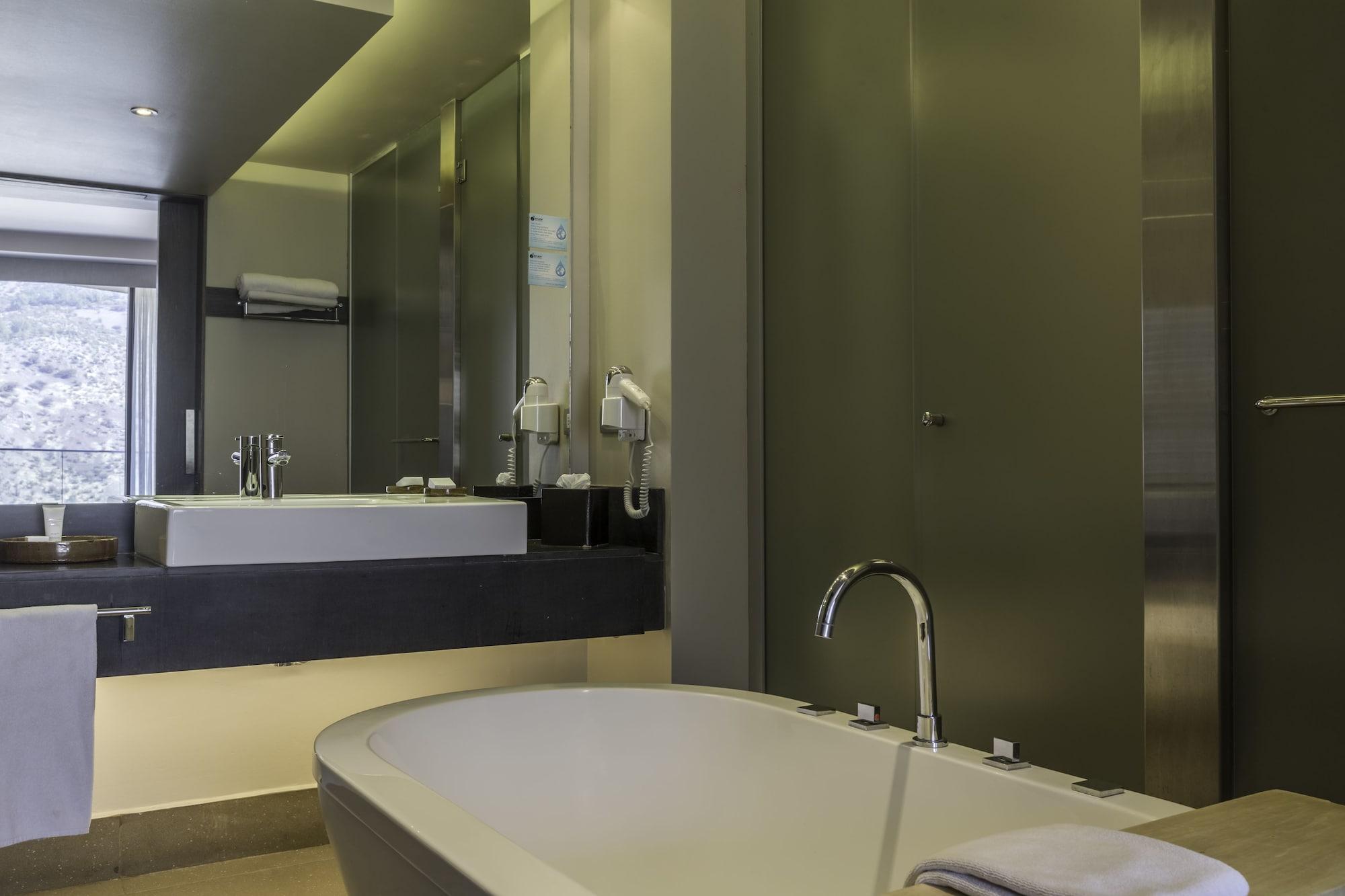 Enjoy Santiago Hotel Catemu Екстериор снимка
